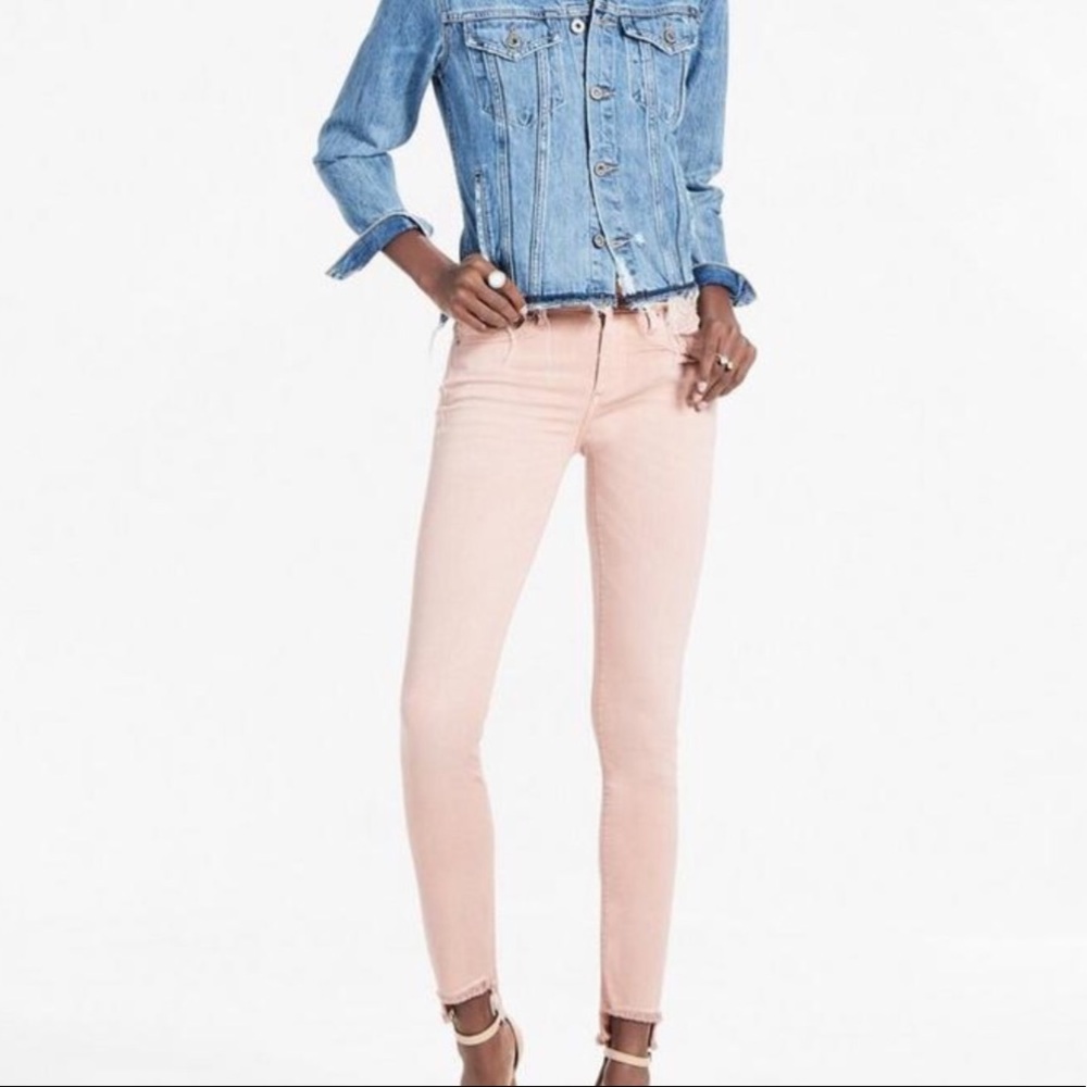 🍀Lucky Brand Pink Ava Skinny’s with Fringed Ankle
